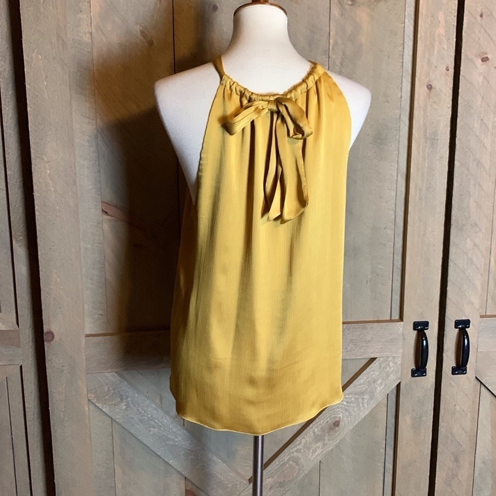 Trina Turk gold halter top with back tie Size Large - Picture 8 of 14